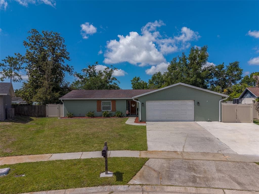 4228 BRIARBERRY LANE TAMPA, FL 33624