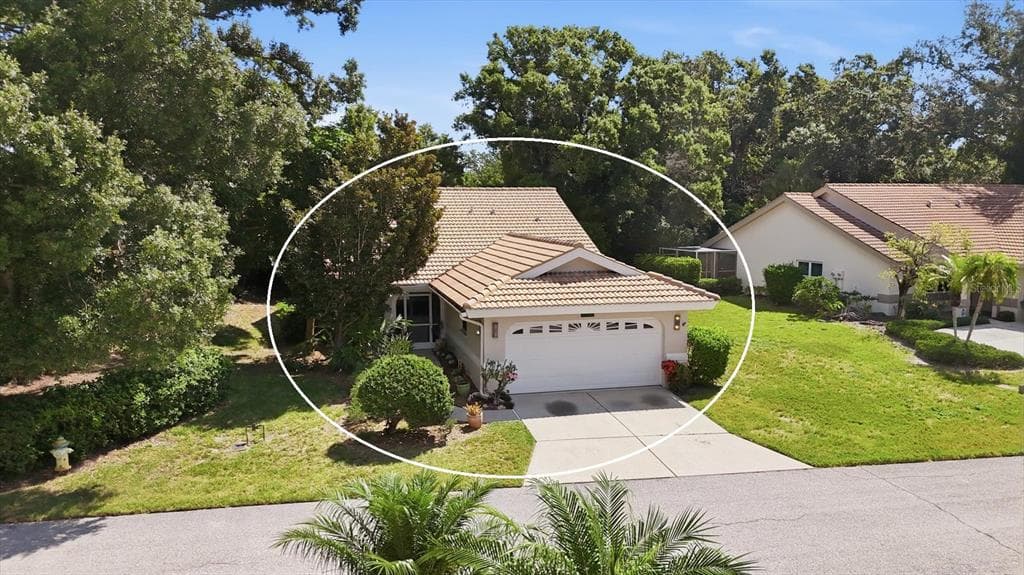4461 ASCOT CIRCLE N SARASOTA, FL 34235