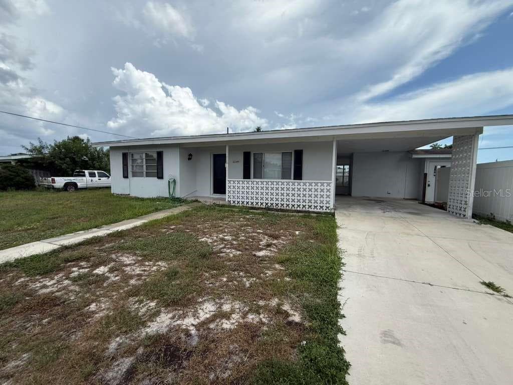 22189 LARAMORE AVENUE PORT CHARLOTTE, FL 33952