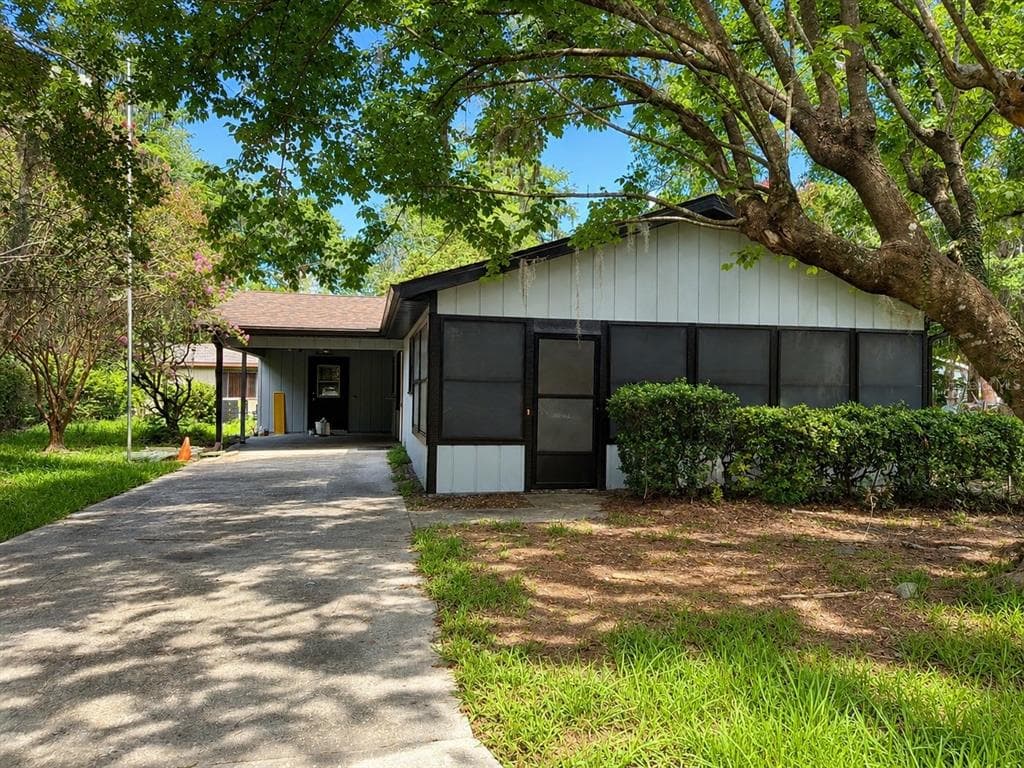 8498 NW 42ND CIRCLE GAINESVILLE, FL 32653