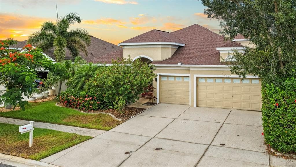 444 YORK DALE DRIVE
