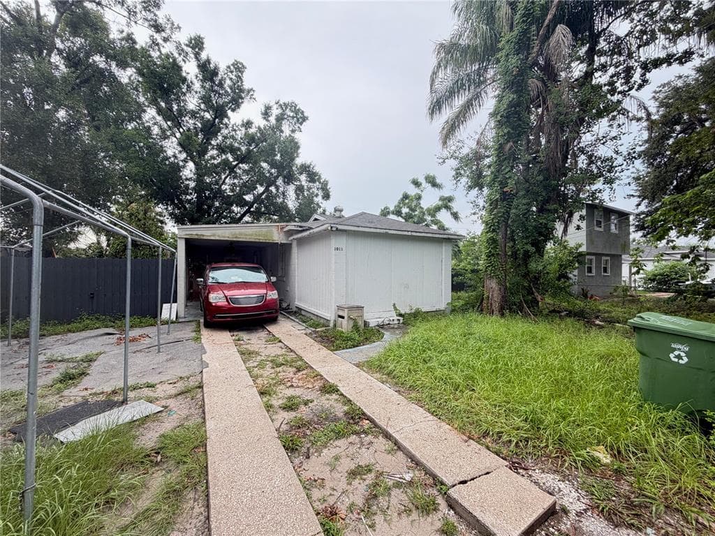1011 E 108TH AVENUE TAMPA, FL 33612