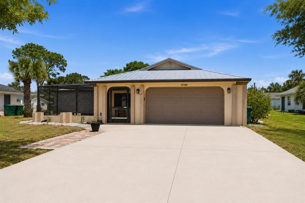 22480 OCEANSIDE AVENUE PORT CHARLOTTE, FL 33952