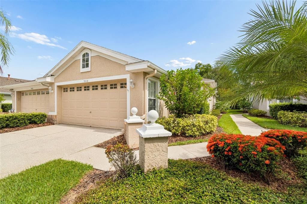 9828 BRIDGETON DRIVE TAMPA, FL 33626