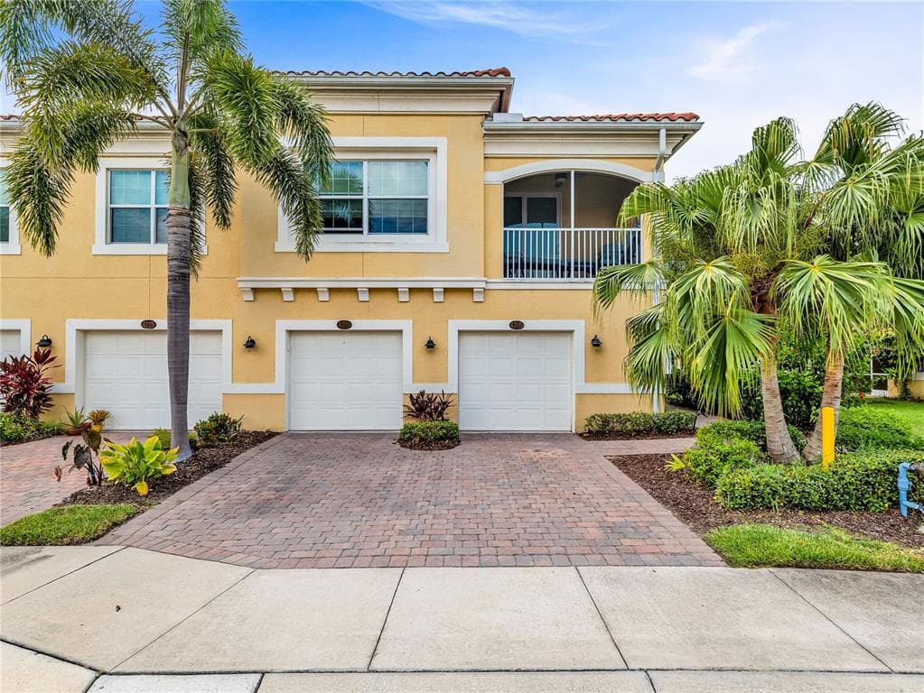 4213 EXPEDITION WAY UNIT 107 OSPREY, FL 34229