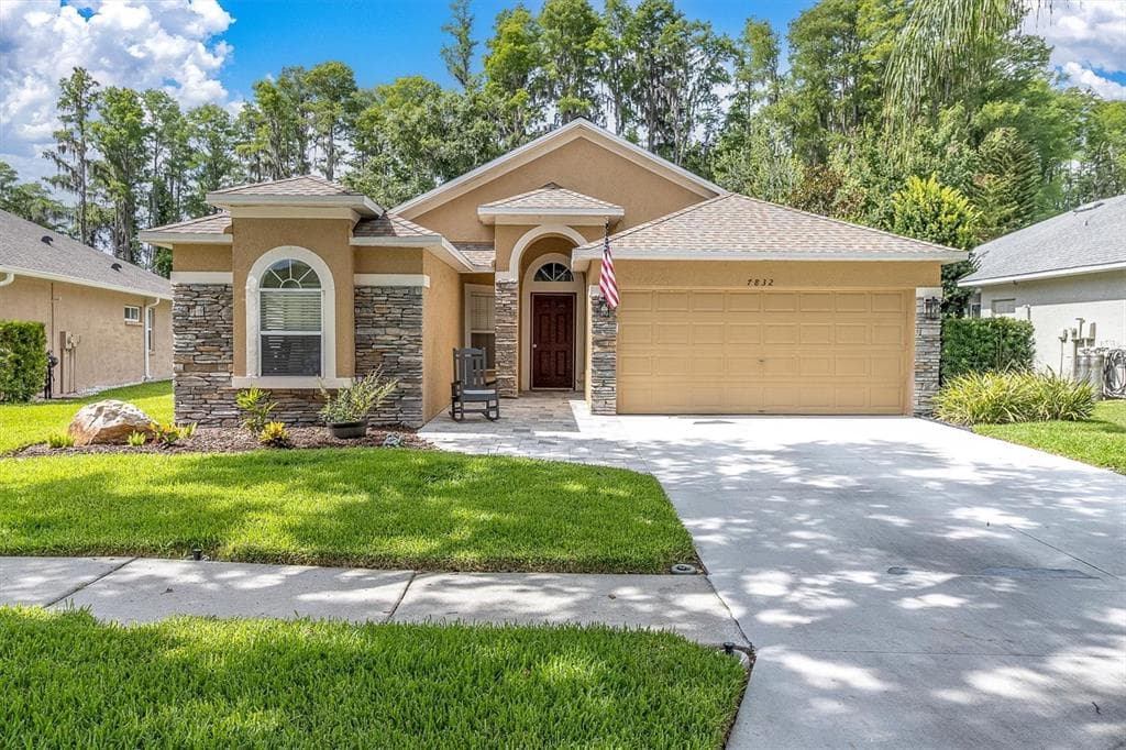 7832 BLUE SPRING DRIVE LAND O LAKES, FL 34637
