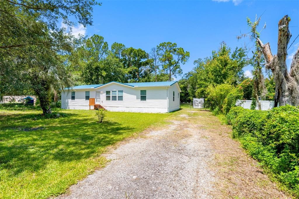 6847 WOODSMAN DRIVE