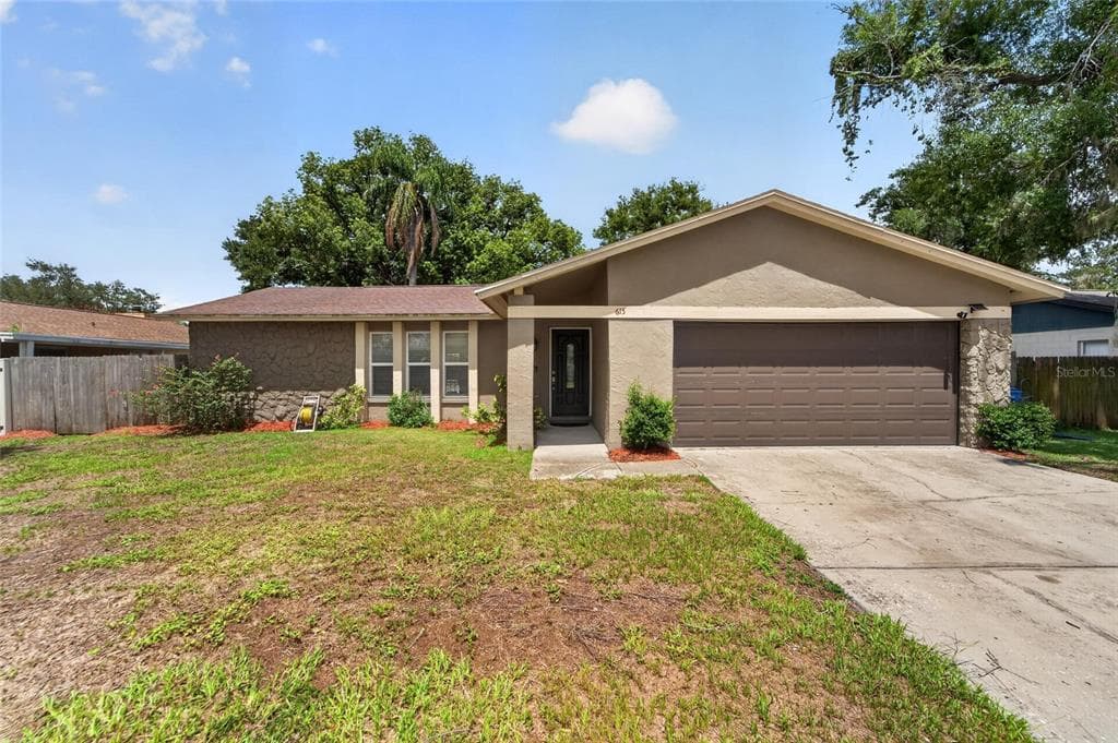 615 PINE FOREST DRIVE BRANDON, FL 33511