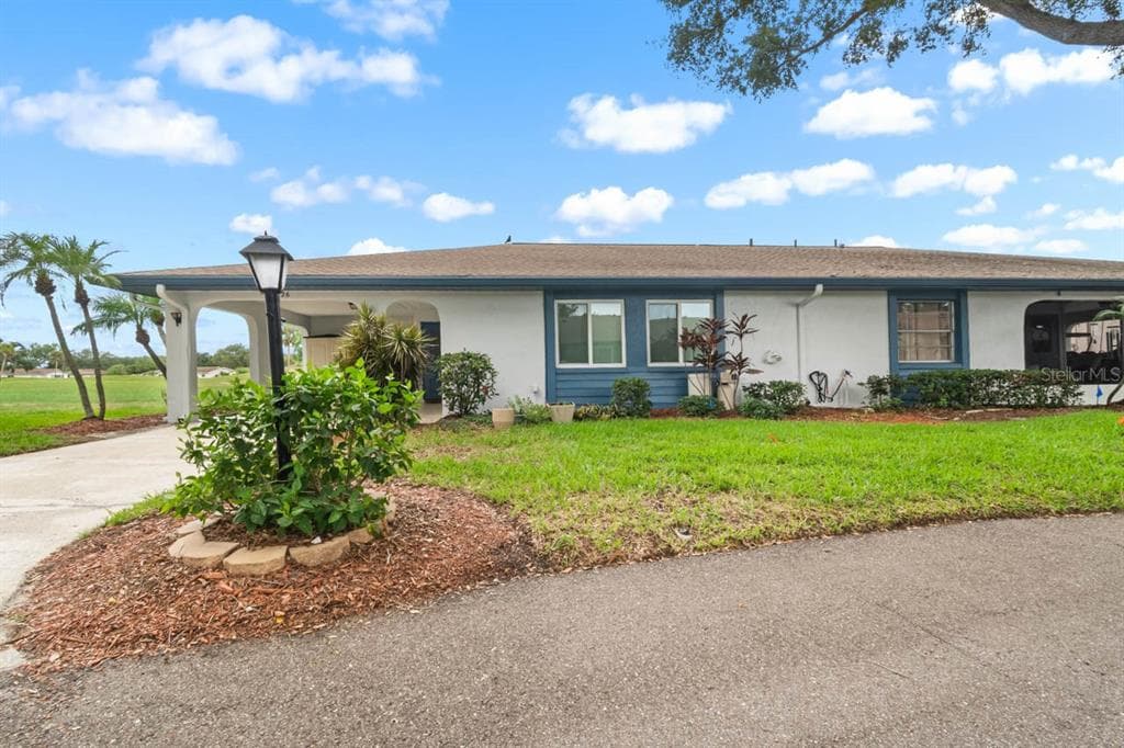 1226 HADDINGTON CIRCLE SUN CITY CENTER, FL 33573