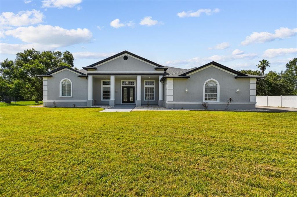 6644 COUNTRY CLUB ROAD