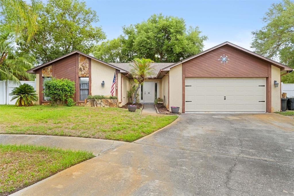 12803 RED MAPLE COURT HUDSON, FL 34669