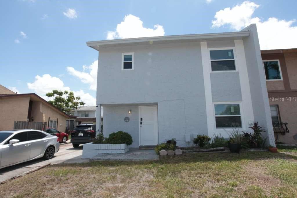 2073 SAN SEBASTIAN WAY N CLEARWATER, FL 33763