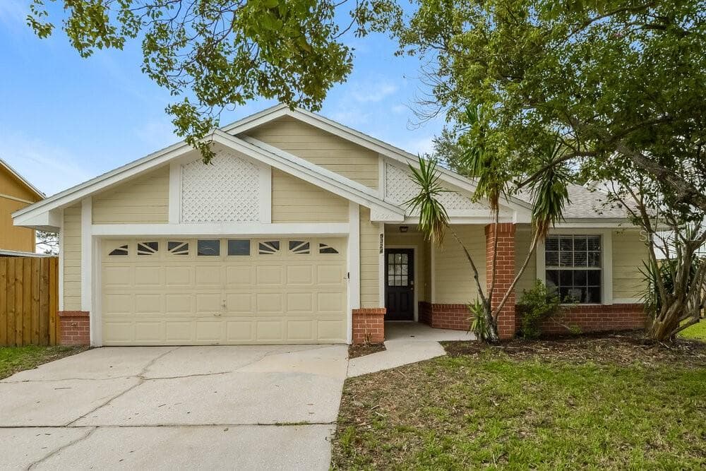 9324 PAVILLION DRIVE ORLANDO, FL 32825