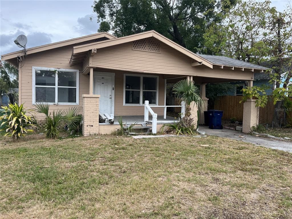 201 W IDA STREET TAMPA, FL 33603
