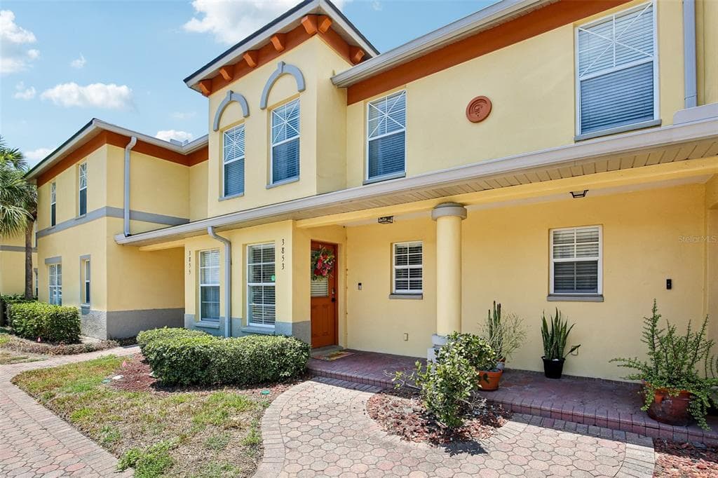 3853 ISLAND WAY ST PETERSBURG, FL 33705