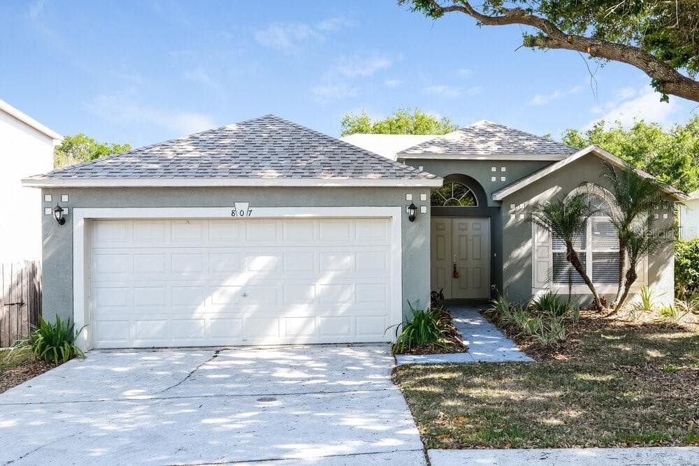 807 ROCKY MOUNTAIN COURT VALRICO, FL 33594