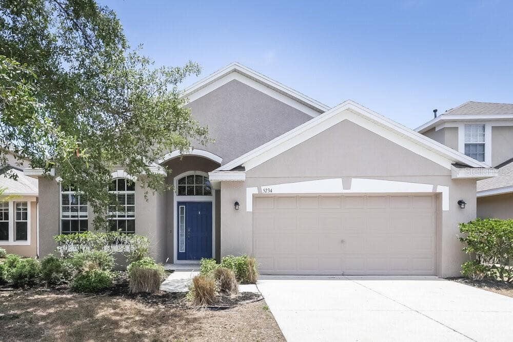 5234 CLOVER MIST DRIVE APOLLO BEACH, FL 33572