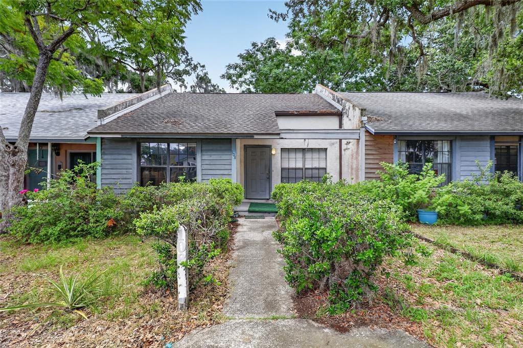 108 12TH AVENUE S SAFETY HARBOR, FL 34695