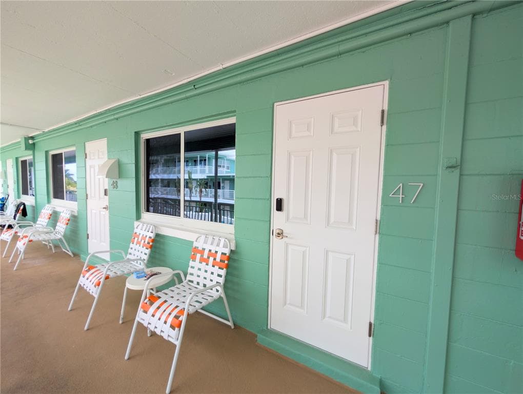 11730 GULF BOULEVARD UNIT 47 ST PETERSBURG, FL 33706