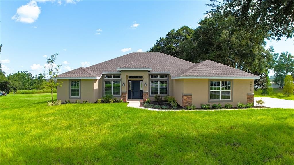 36893 HIDDEN VIEW CIRCLE DADE CITY, FL 33523