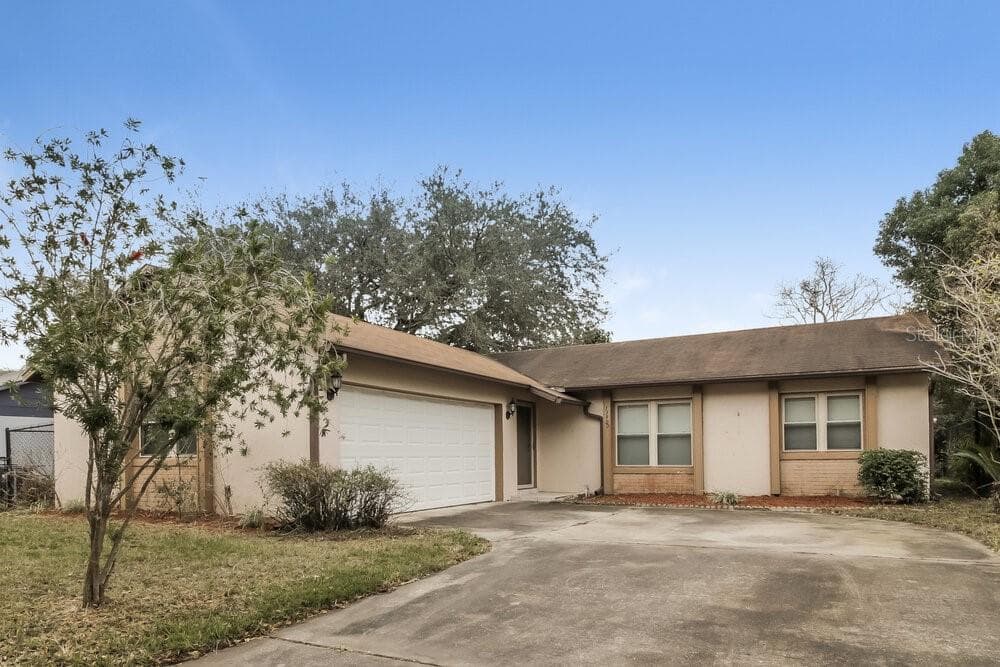 13900 LENA STREET ORLANDO, FL 32826