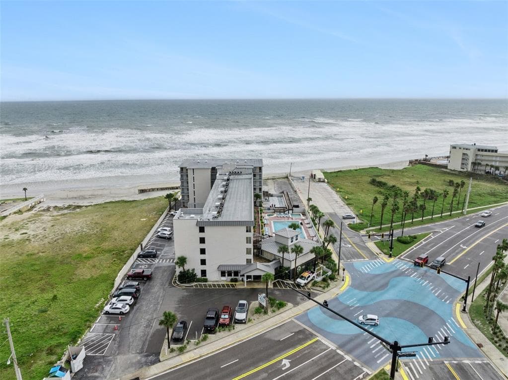 1025 S ATLANTIC AVENUE DAYTONA BEACH, FL 32118