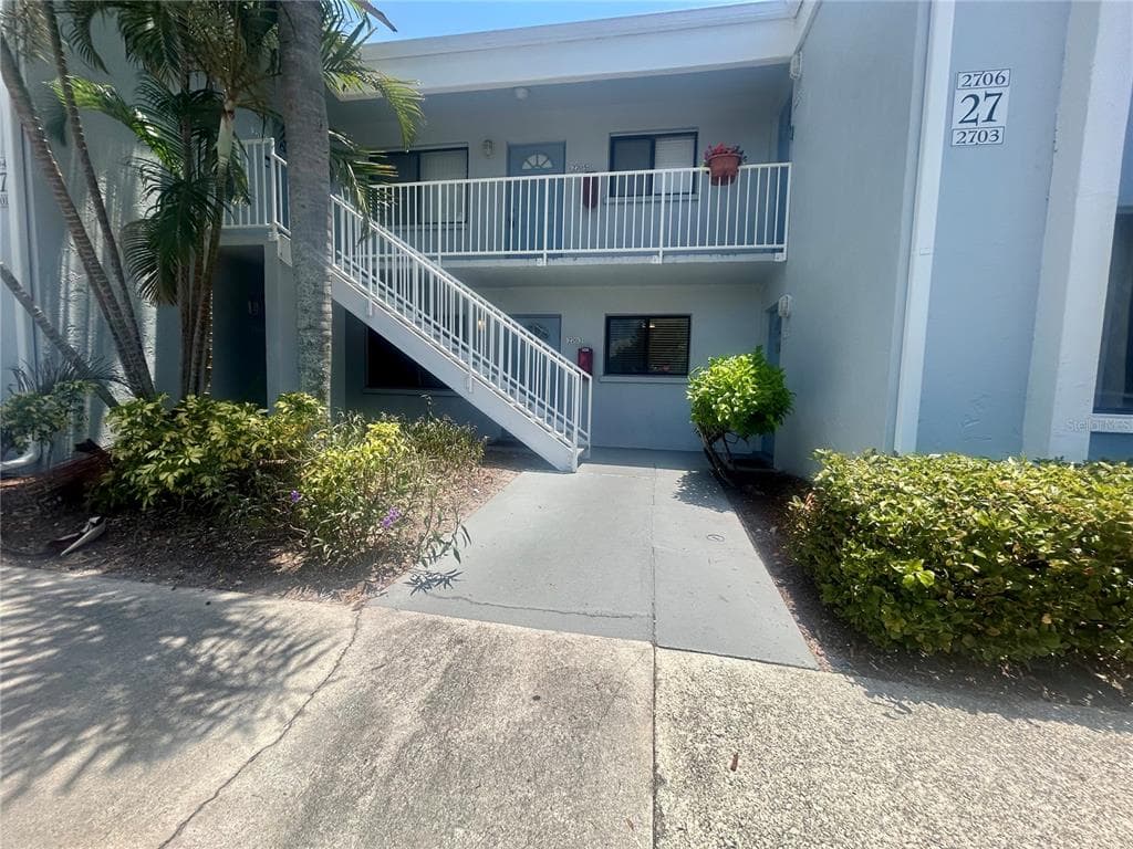 5310 26TH STREET W UNIT 2702 BRADENTON, FL 34207