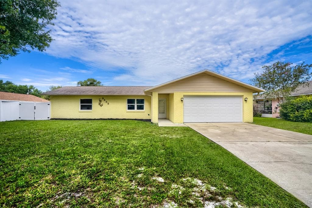 3432 UNITY TREE DRIVE EDGEWATER, FL 32141