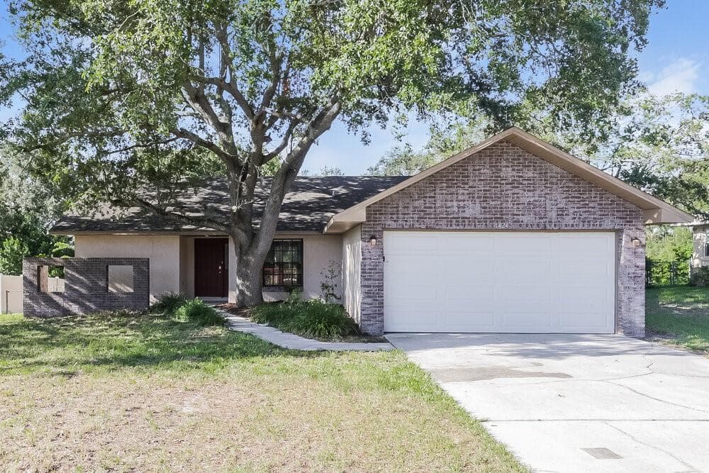 1424 COVINGTON COURT LAKE WALES, FL 33853