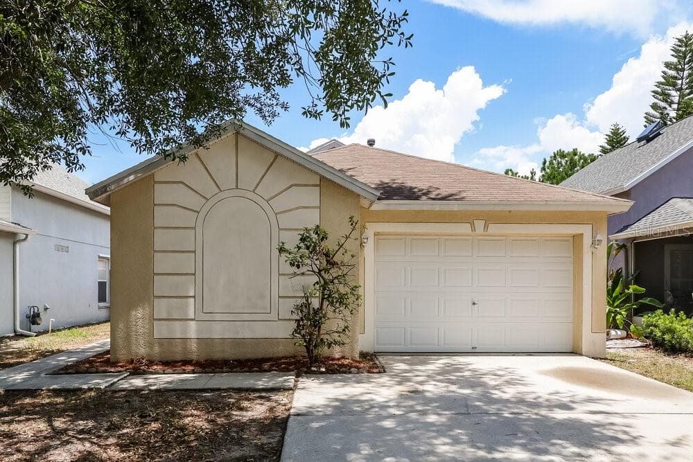 10523 LAKESIDE VISTA DRIVE RIVERVIEW, FL 33569