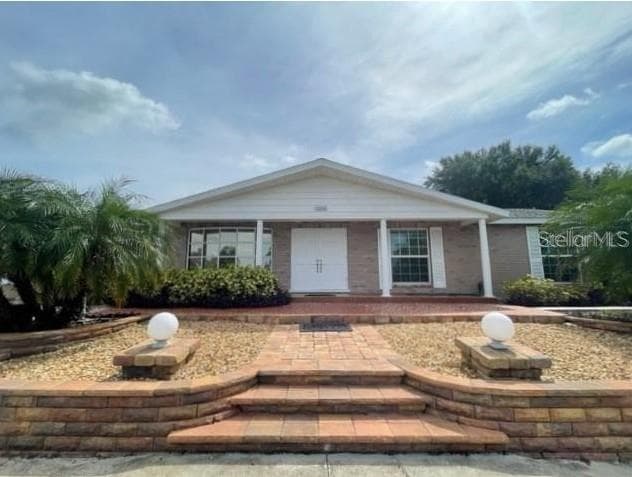 1326 LAKE ARIANA BOULEVARD AUBURNDALE, FL 33823