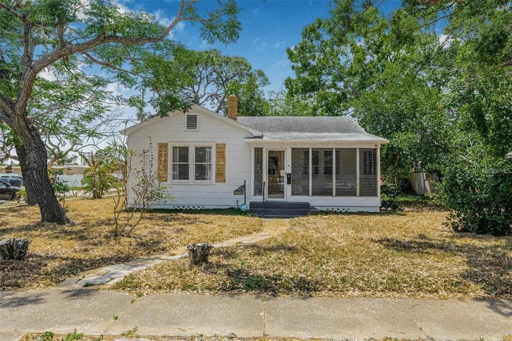 3500 6TH AVENUE N ST PETERSBURG, FL 33713