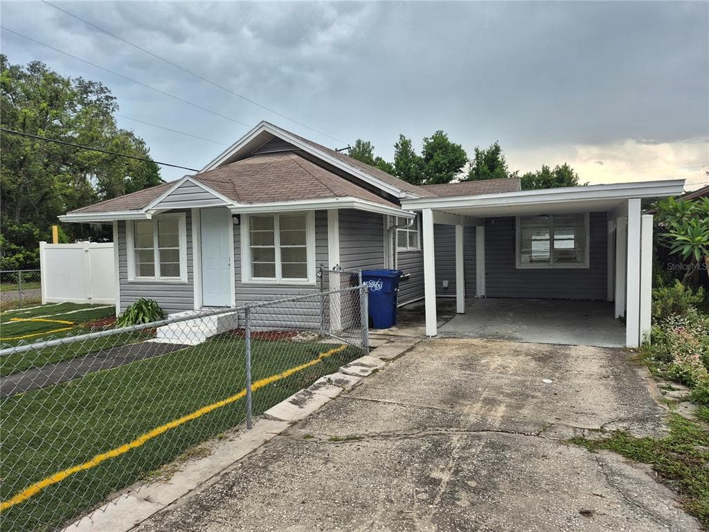 1402 E BOUGAINVILLEA AVENUE