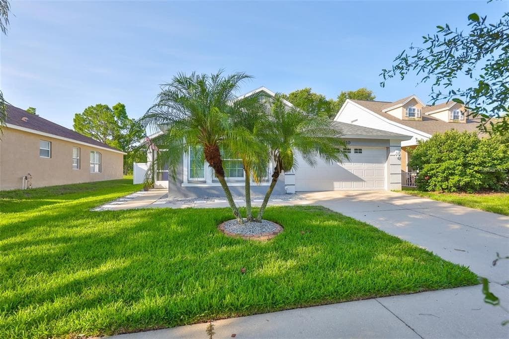 6610 CAMBRIDGE PARK DRIVE APOLLO BEACH, FL 33572