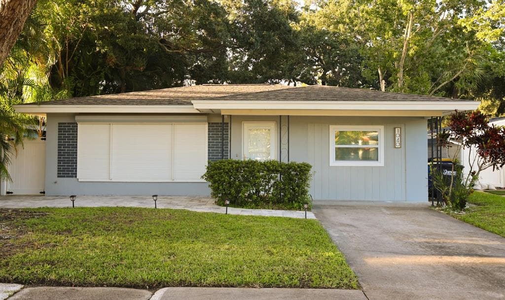 1040 CHARLES STREET CLEARWATER, FL 33755