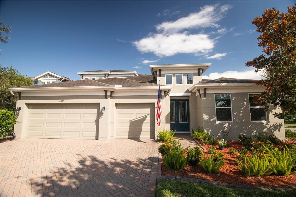 16485 COURTYARD LOOP LAND O LAKES, FL 34638