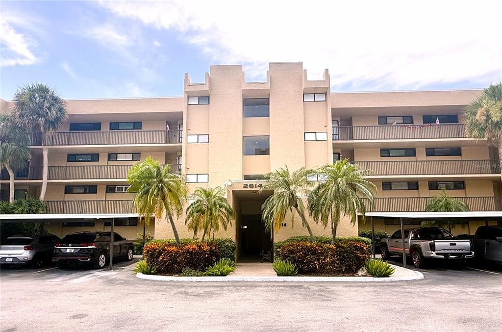 2614 COVE CAY DRIVE UNIT 204 CLEARWATER, FL 33760