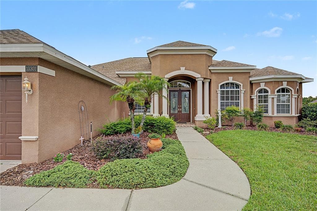 13301 THOROUGHBRED DRIVE