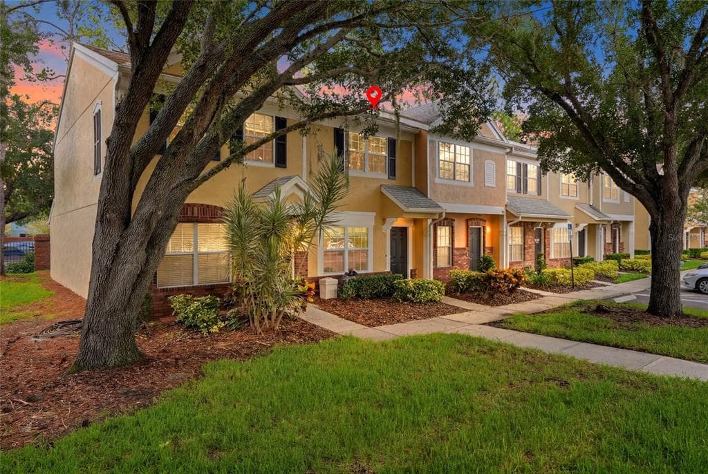 12450 BERKELEY SQUARE DRIVE TAMPA, FL 33626