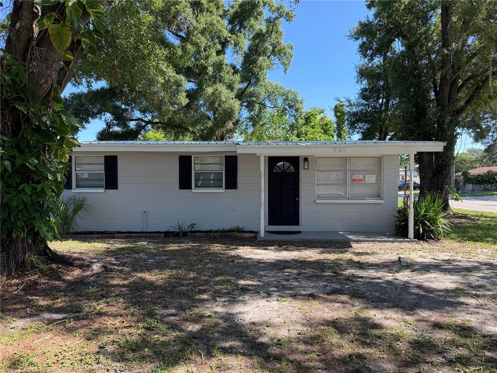 920 E 123RD AVENUE TAMPA, FL 33612
