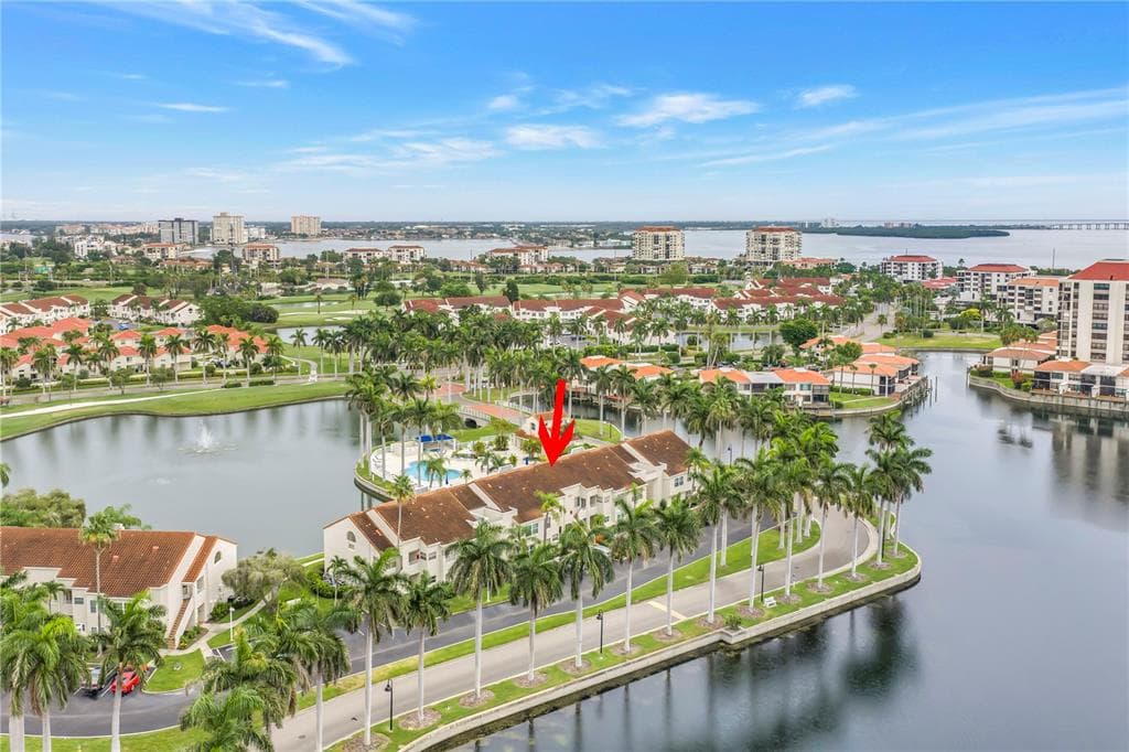 6100 BAHIA DEL MAR CIRCLE UNIT 205 ST PETERSBURG, FL 33715