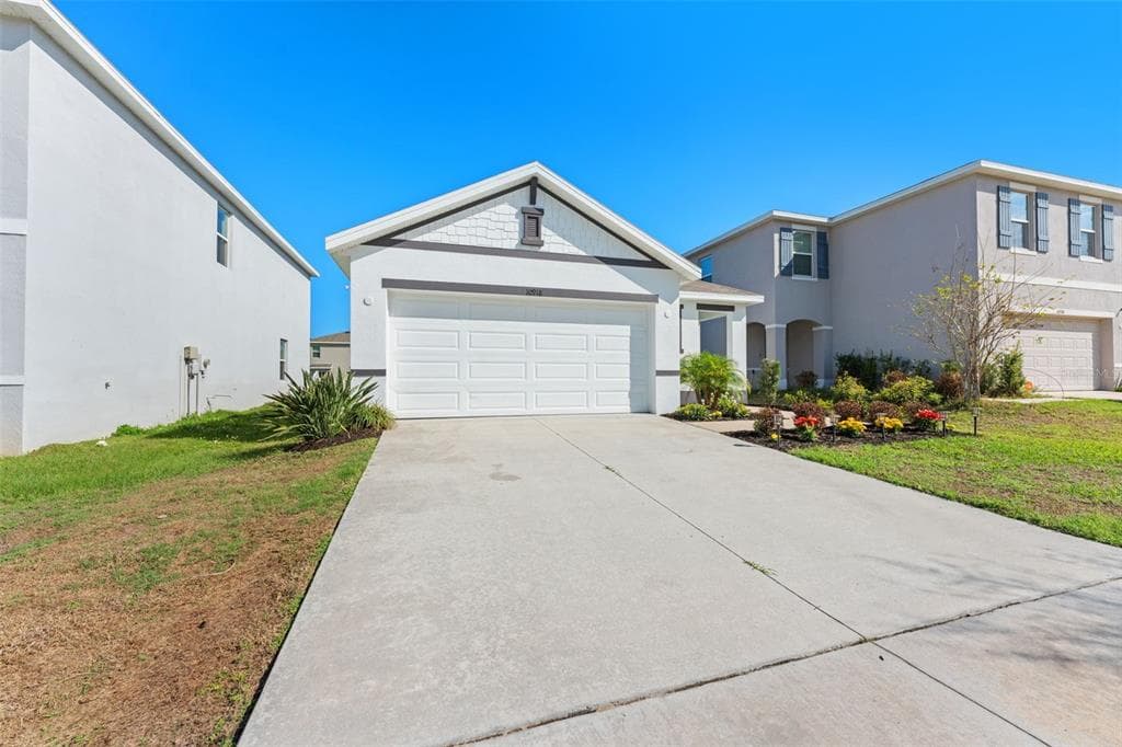 10918 TRAILING VINE DRIVE TAMPA, FL 33610