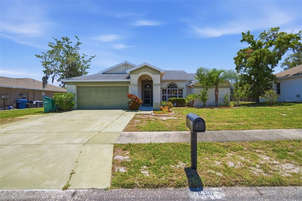 8316 SUMMERSIDE LANE PORT RICHEY, FL 34668