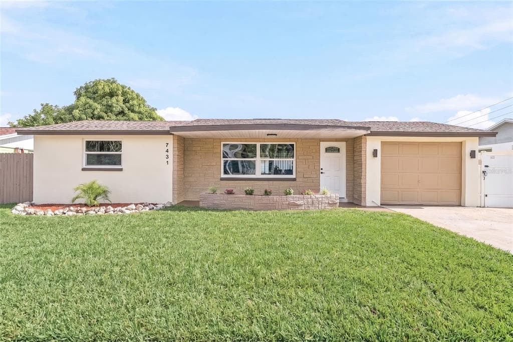 7431 ABALONE DRIVE PORT RICHEY, FL 34668