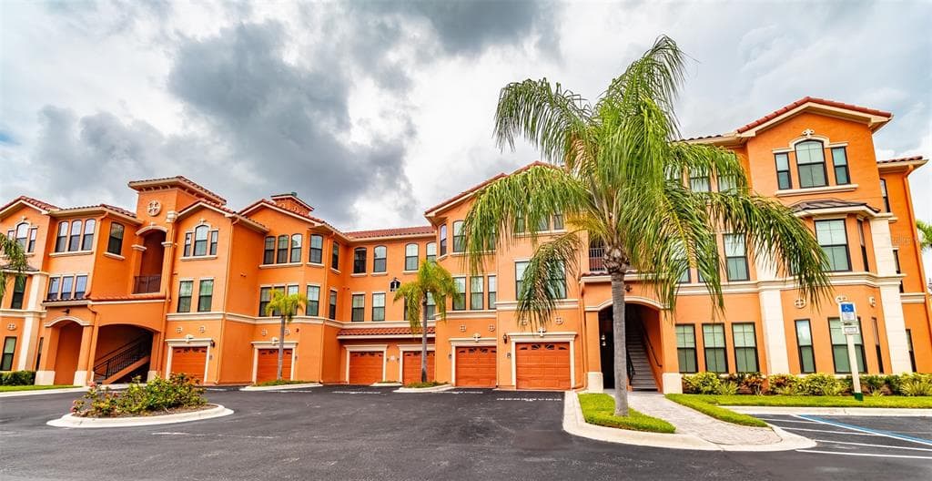 2705 VIA MURANO UNIT 121