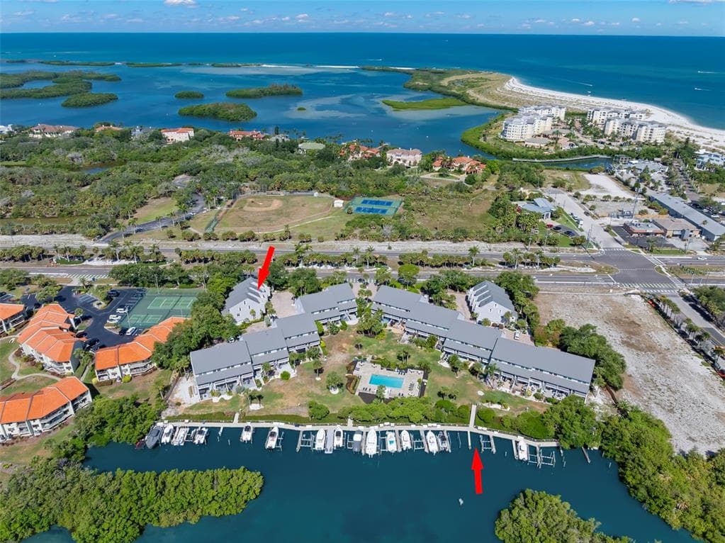 1375 PINELLAS BAYWAY S UNIT 25 TIERRA VERDE, FL 33715