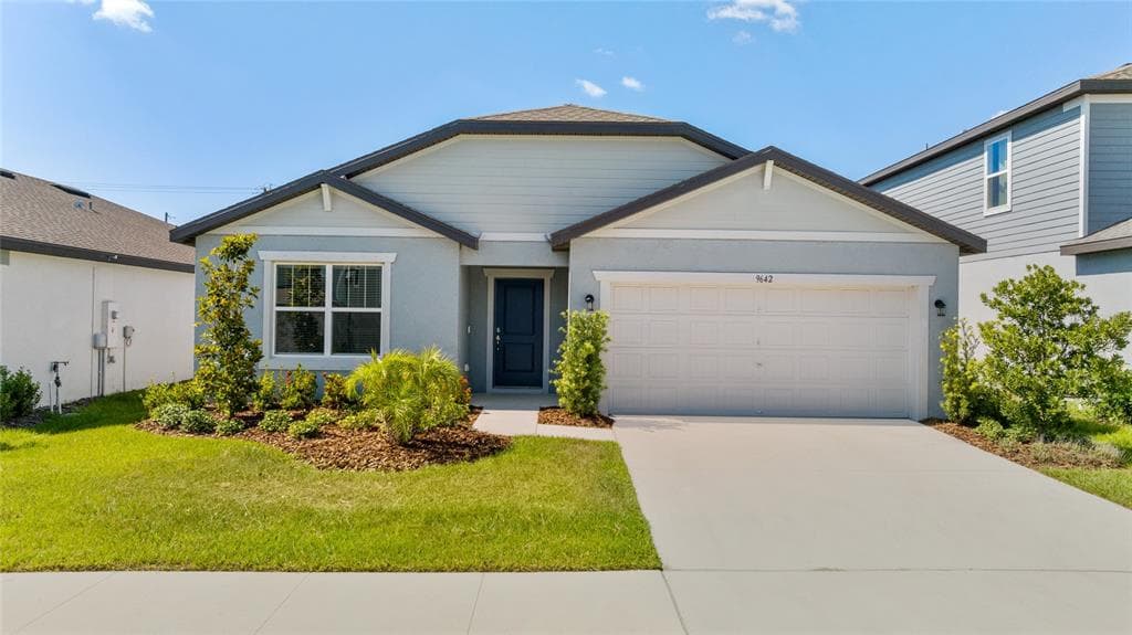 9642 SUMMERS CAY CIRCLE