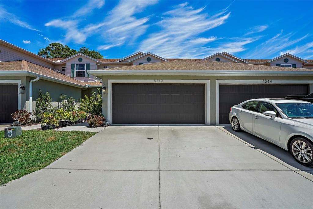 5246 NEIL DRIVE