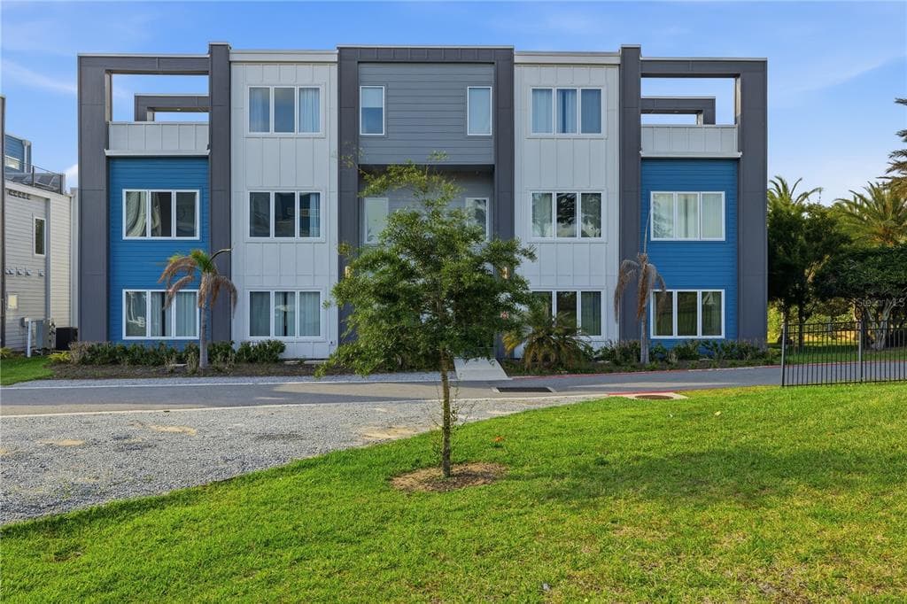 7740 SANDY RIDGE DRIVE UNIT 149 REUNION, FL 34747