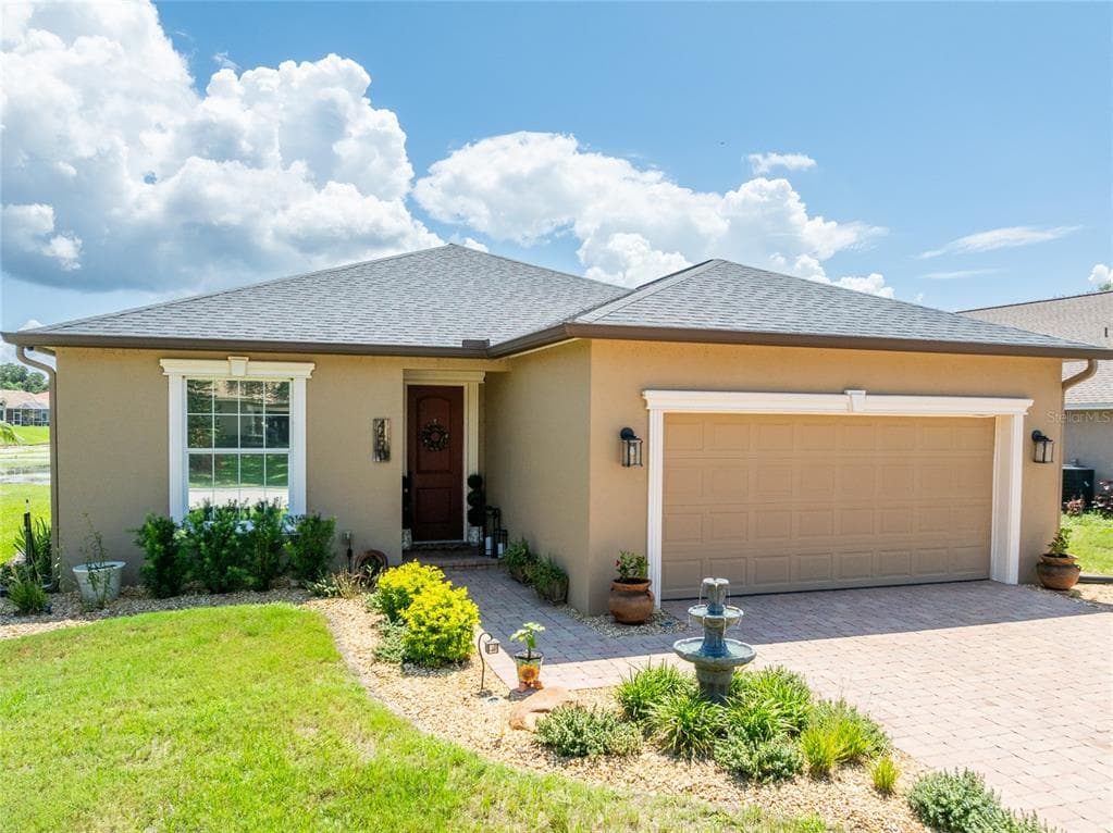4490 FAIRWAY OAKS DRIVE